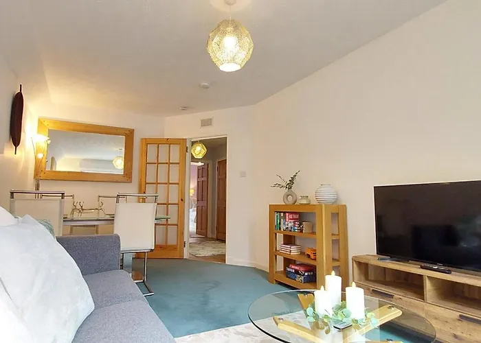 P & N Apartments
