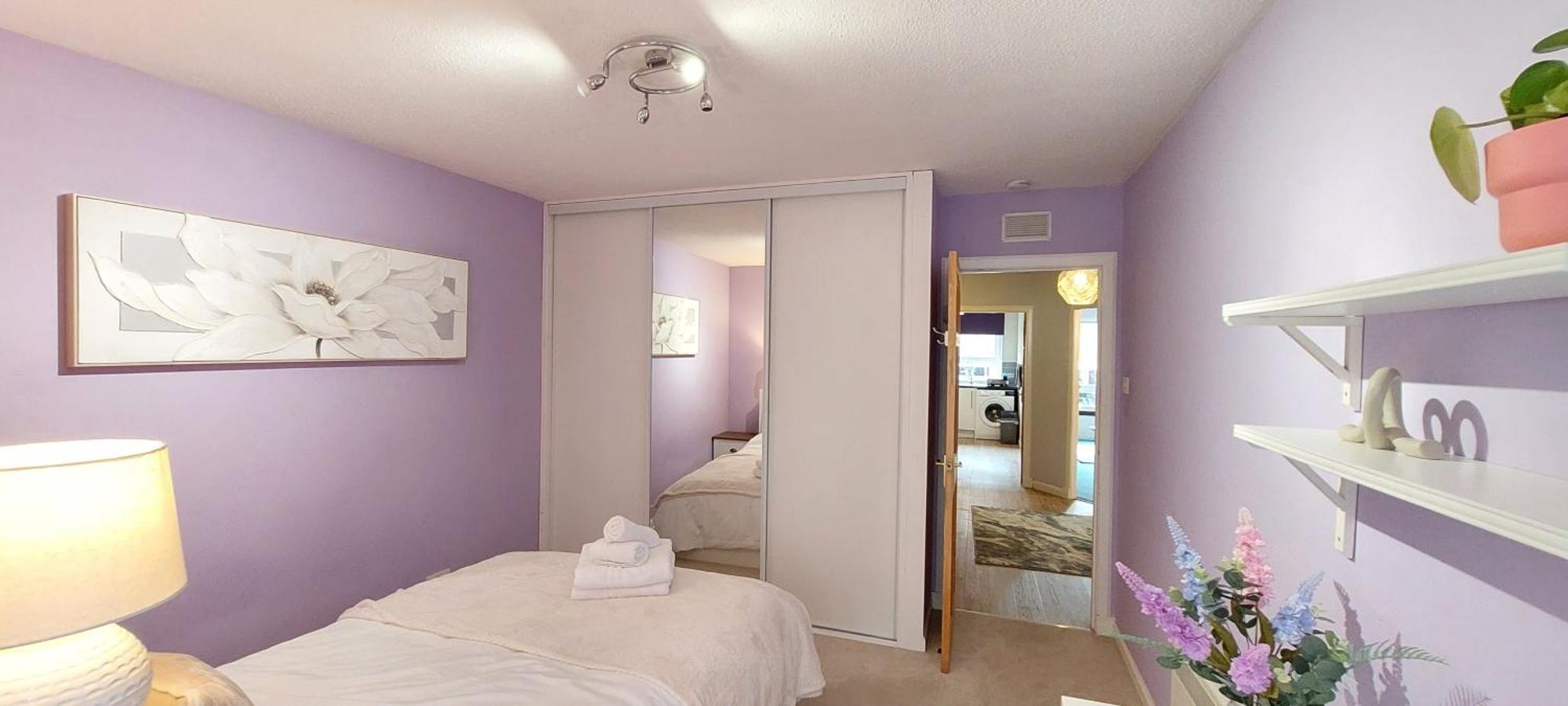 Apartment P & N *